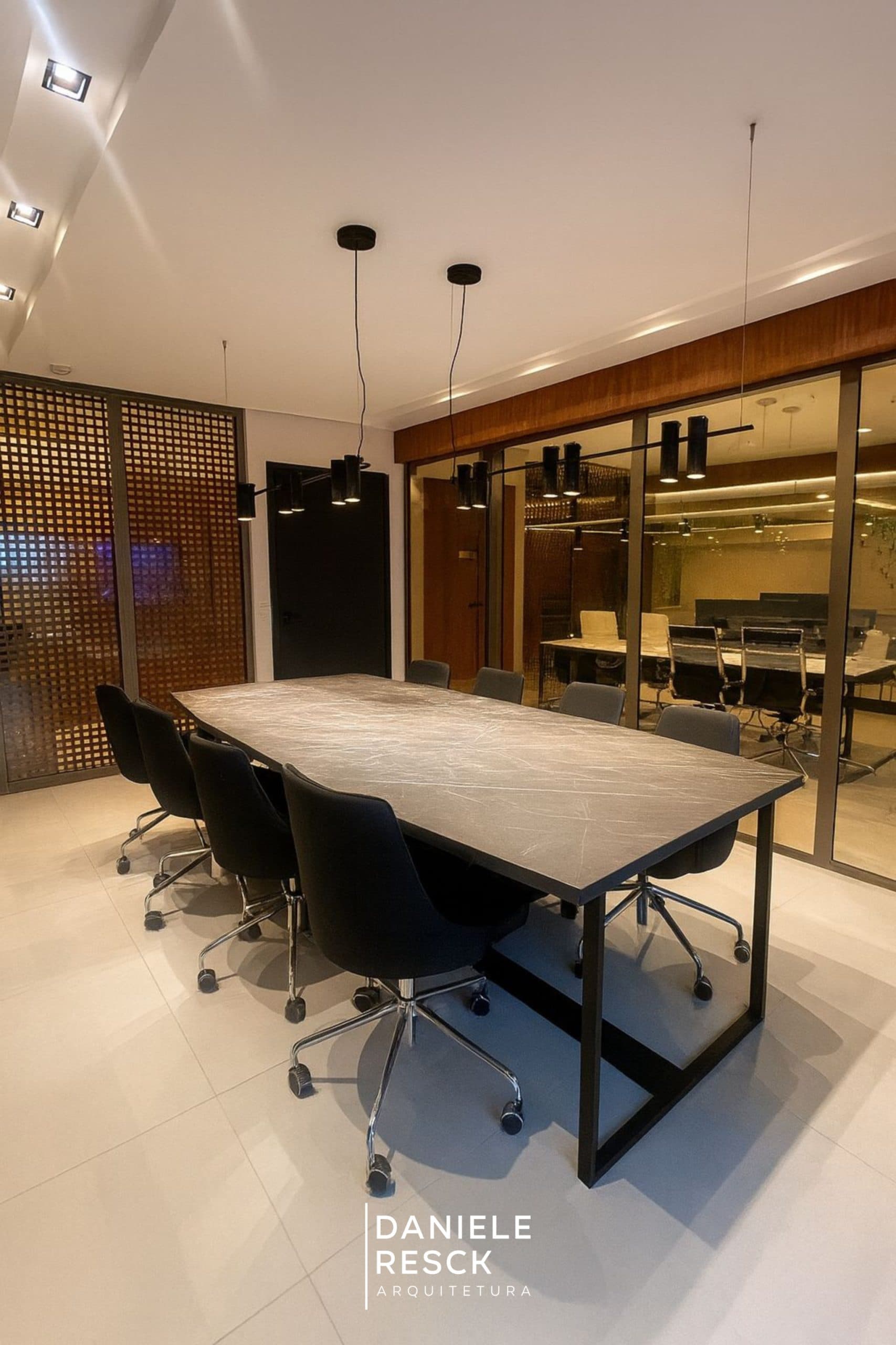 Escritório C.M - Imagem 2